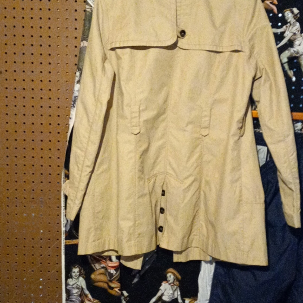 Raincoat - Picture 3 of 3